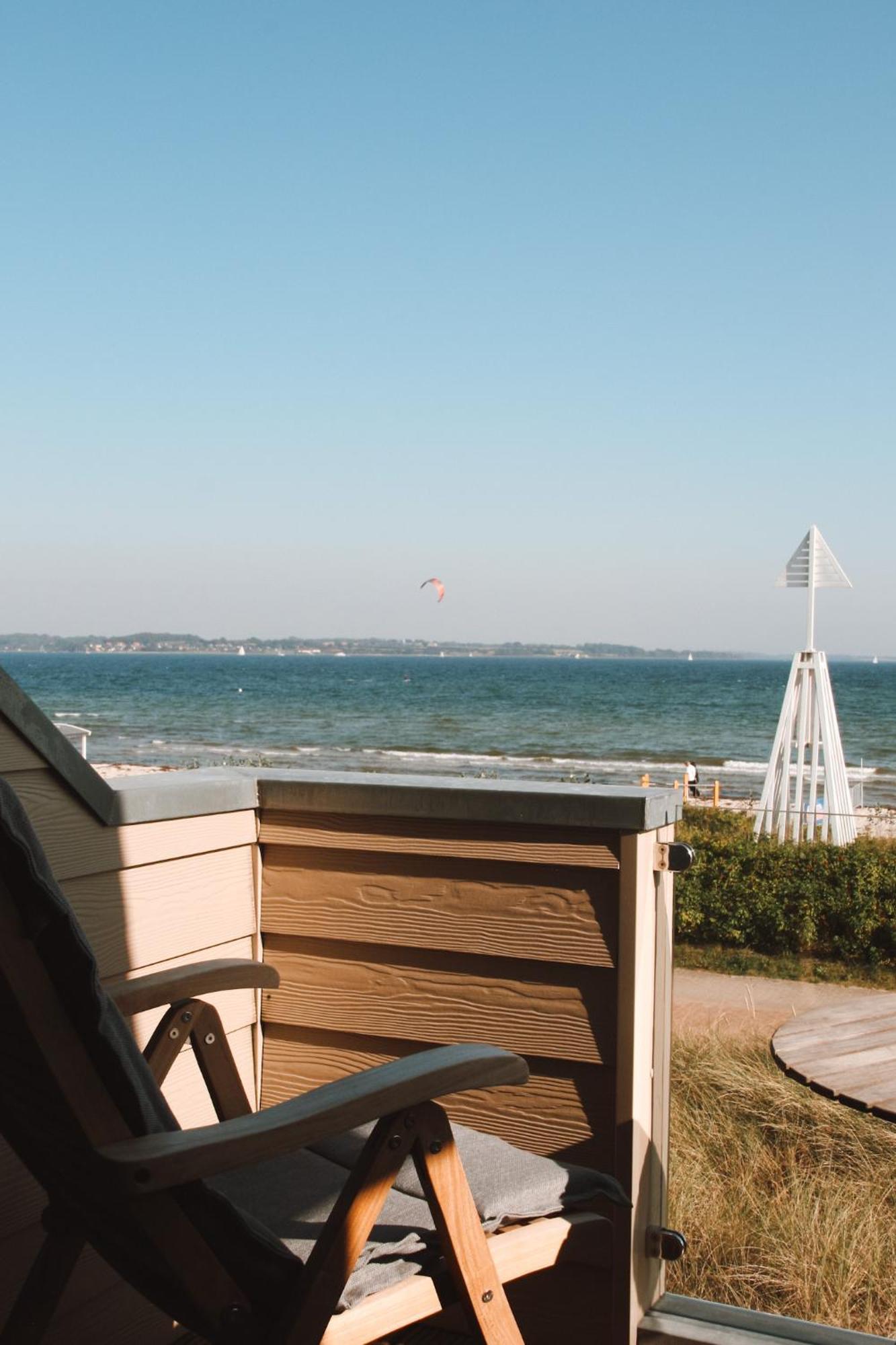Ostsee-Strandhaus-Holnis กลึคส์บวร์ก ภายนอก รูปภาพ